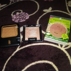 Press powder/Highlighter/2in1 3/$15